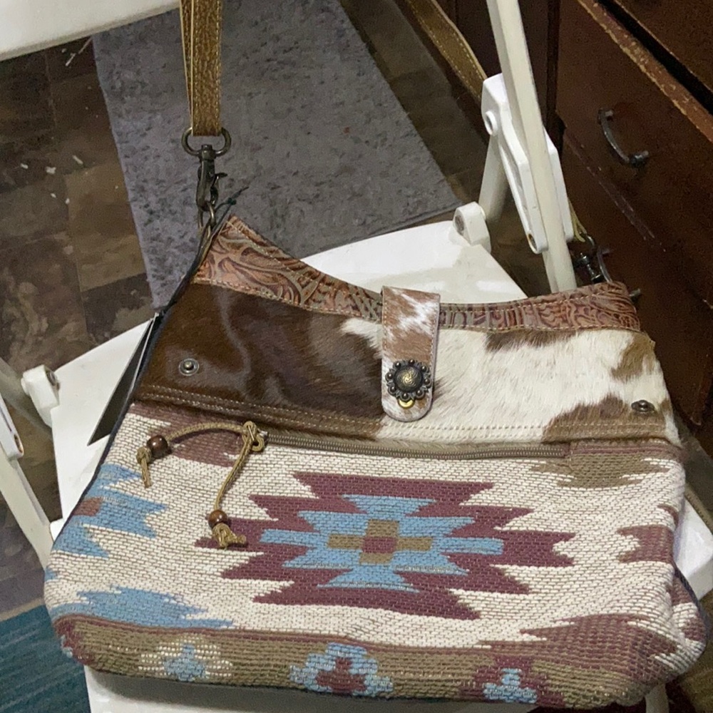 Myra bag
